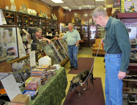 Jon's Pipe Shop, Clayton, St. Louis County