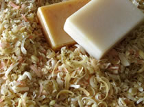 Herbaria Burano all natural laundry soap shavings photo